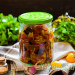 жареные баклажаны с овощами